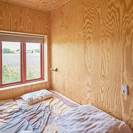 2 Bedroom Lovely In Дом отдыха *